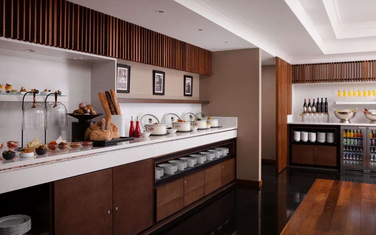 Отель JW Marriott Bucharest Grand Hotel Бухарест-14