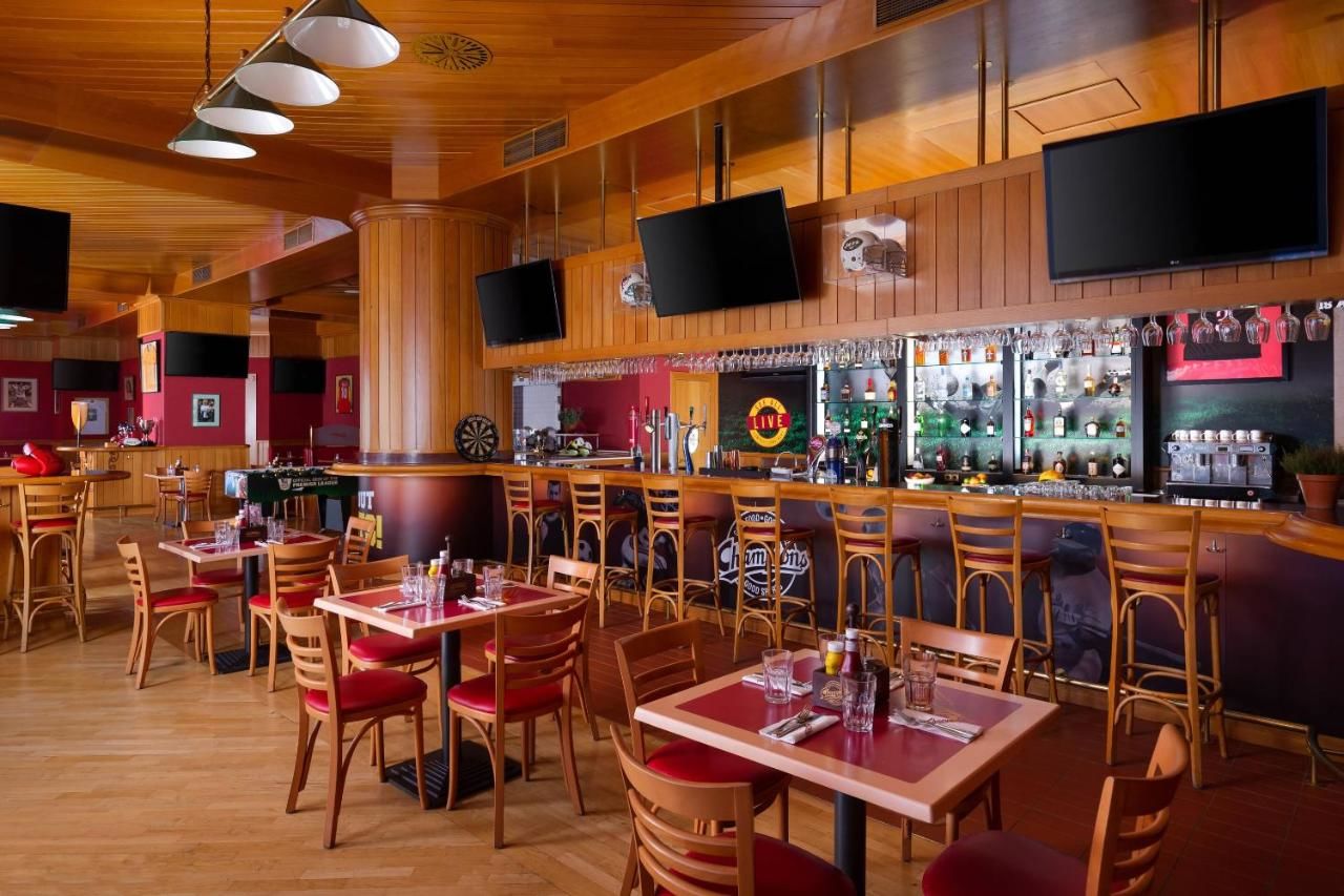 Отель JW Marriott Bucharest Grand Hotel Бухарест-48