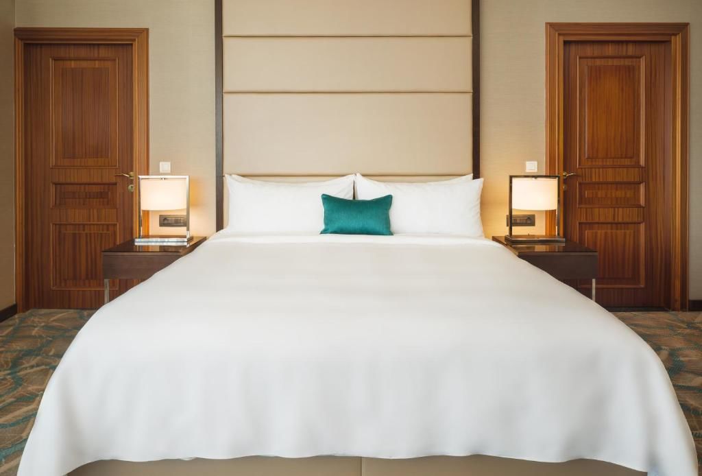 Отель JW Marriott Bucharest Grand Hotel Бухарест-73