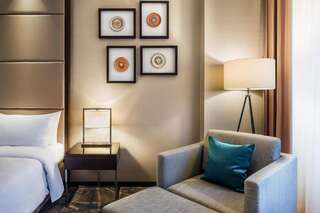 Отель JW Marriott Bucharest Grand Hotel Бухарест Номер Делюкс с 1 кроватью размера "king-size"-2