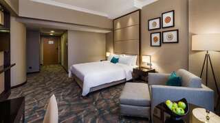 Отель JW Marriott Bucharest Grand Hotel Бухарест Представительский номер с правом посещения представительского лаунджа-5