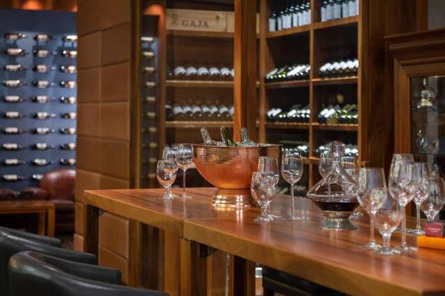 Отель JW Marriott Bucharest Grand Hotel Бухарест-4
