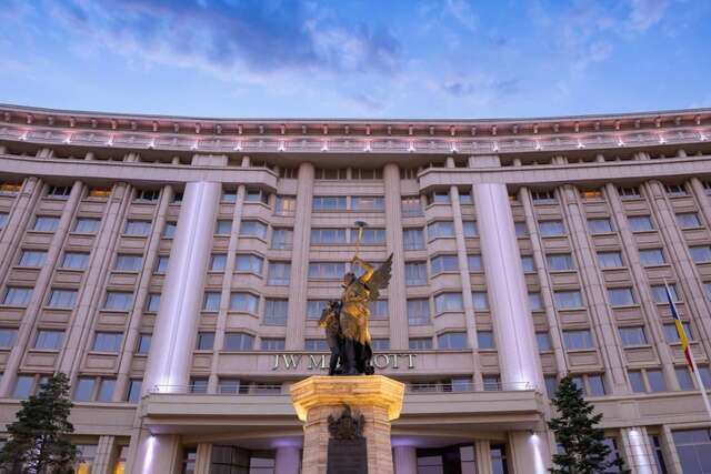 Отель JW Marriott Bucharest Grand Hotel Бухарест-5