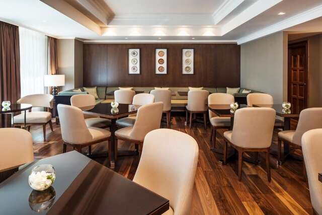 Отель JW Marriott Bucharest Grand Hotel Бухарест-51