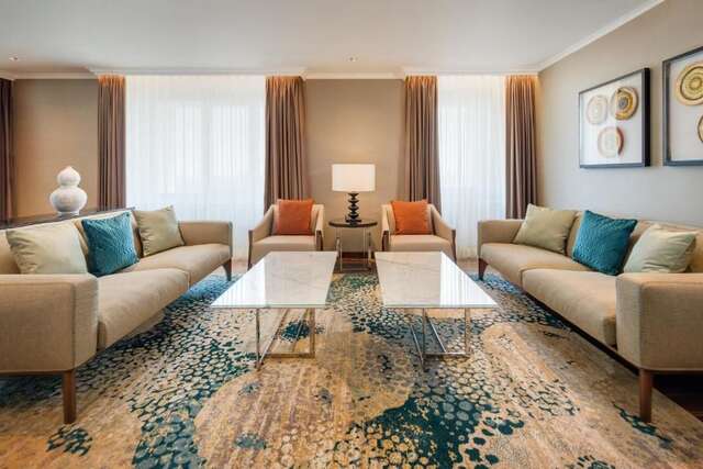 Отель JW Marriott Bucharest Grand Hotel Бухарест-70