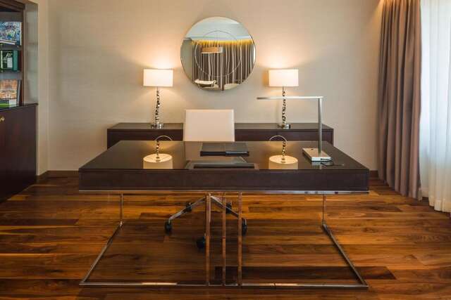 Отель JW Marriott Bucharest Grand Hotel Бухарест-73